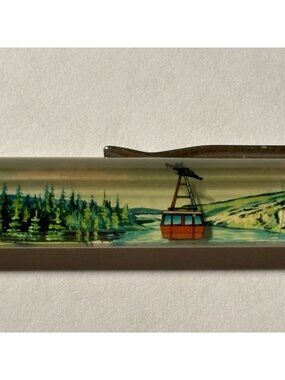Hell's Gate Airtram Floaty Pen Fraser Canyon British Columbia Canada Tram Moves
